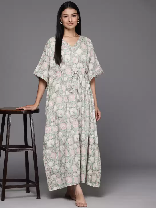 Printed Nightdress - image 6