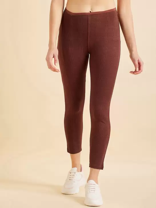 Women Mid Rise Knitted Tights - image 6