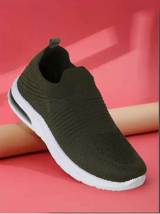 Women Flyknit Sports Shoes - image 6