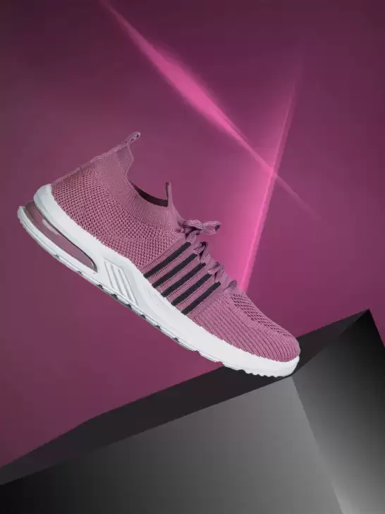 Women Flyknit Sports Shoes - image 6