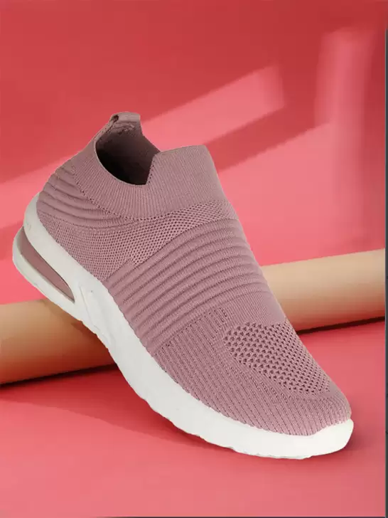 Women Flyknit Sports Shoes - image 6