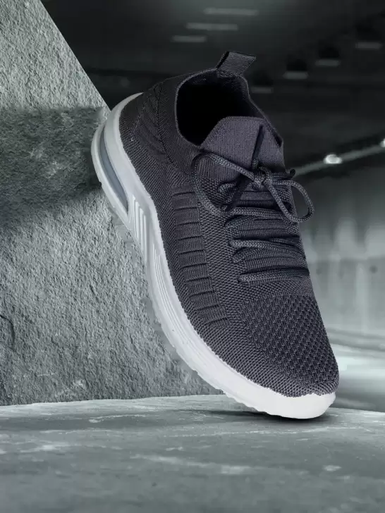 Women Flyknit Running Shoes - image 6