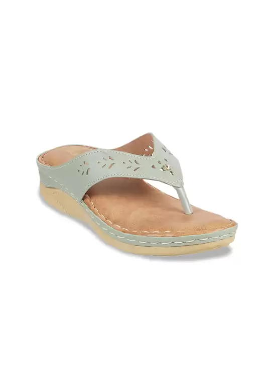 Women Textured Open Toe Flats - image 6