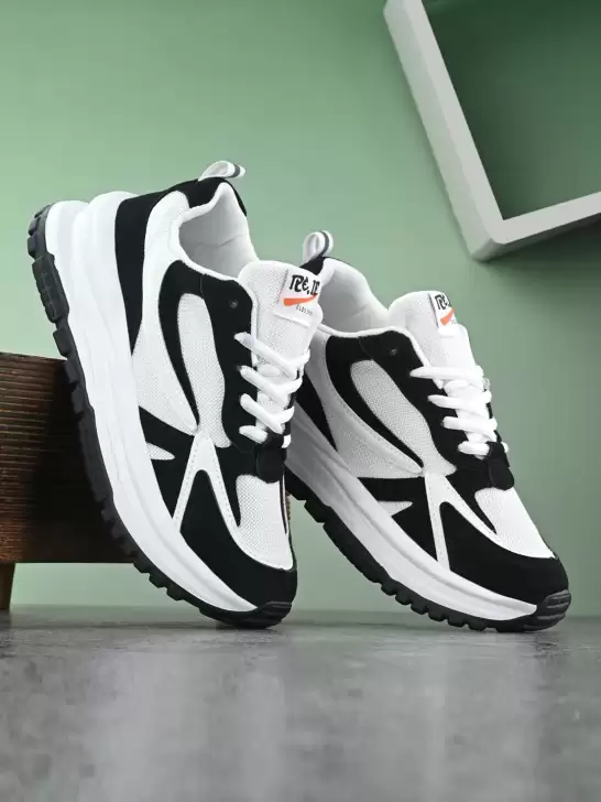 Women Colourblocke Sports Shoe - image 6