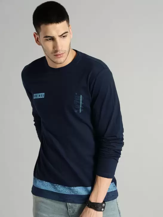 Time Travlr Round Neck T-shirt - image 6