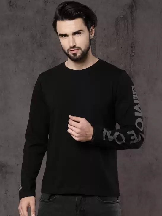 Solid Round Neck T-shirt - image 6