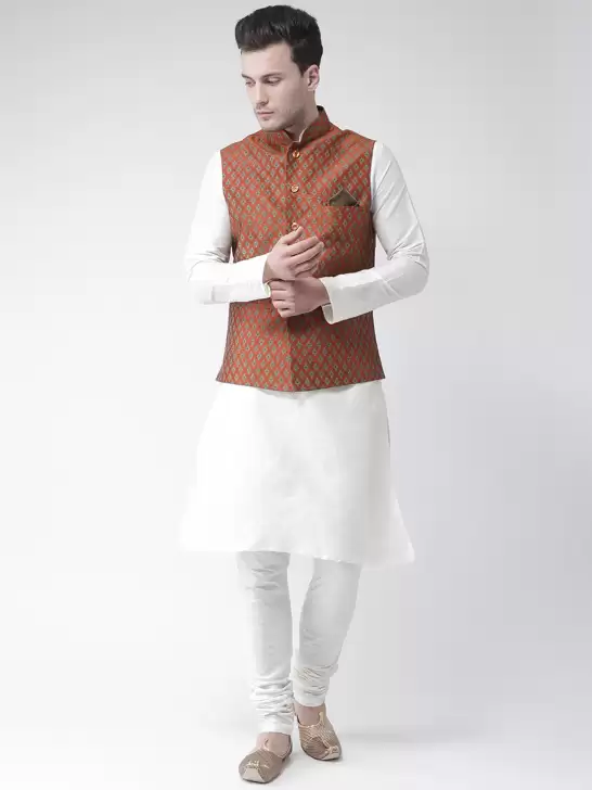 Men Solid Kurta Set - image 6