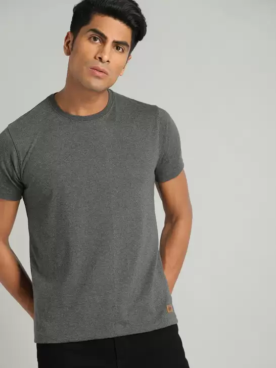 Men Solid Round Neck T-shirt - image 6
