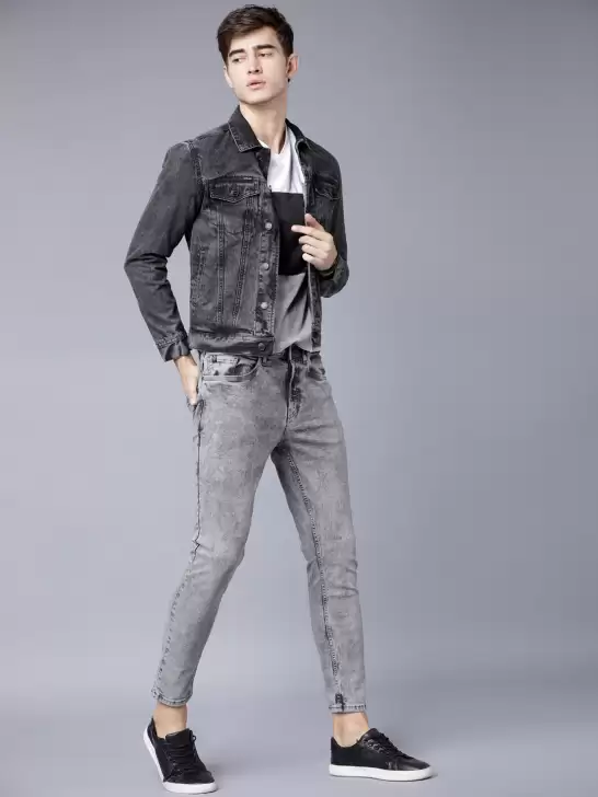 Men Tapered Fit Jeans - image 6