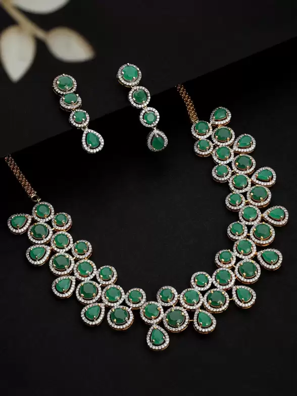 Women Gold-Plated Necklace Set - image 7