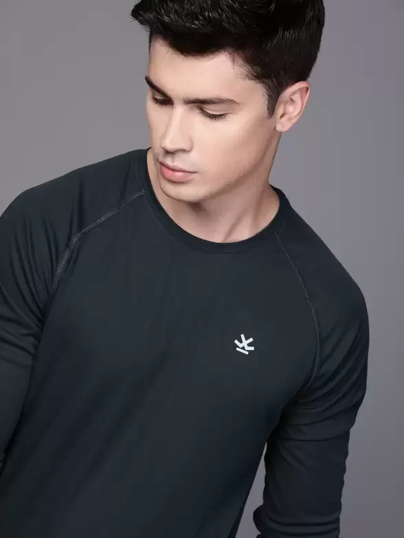 Raglan Sleeved T-shirt - image 7