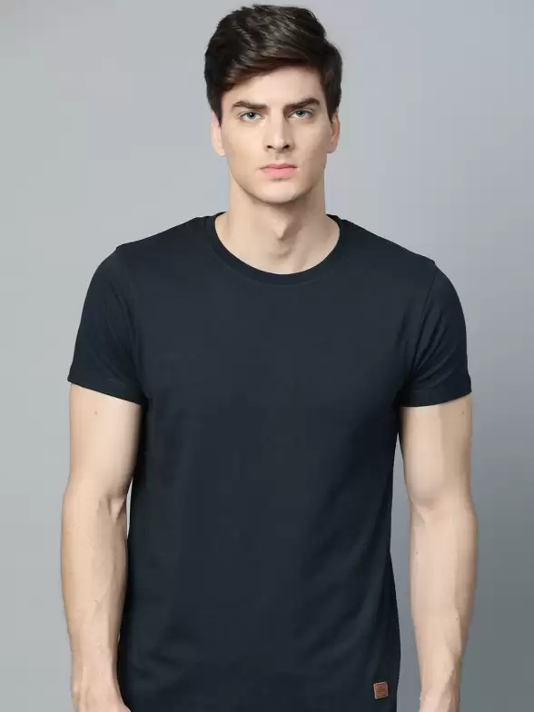 Solid Round Neck T-shirt - image 7