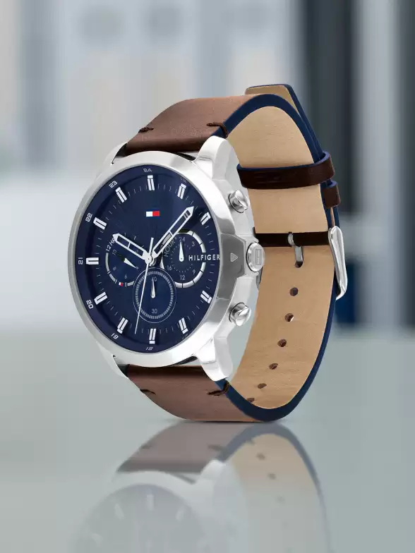 Men Leather Straps Chronograph Watch - image 7