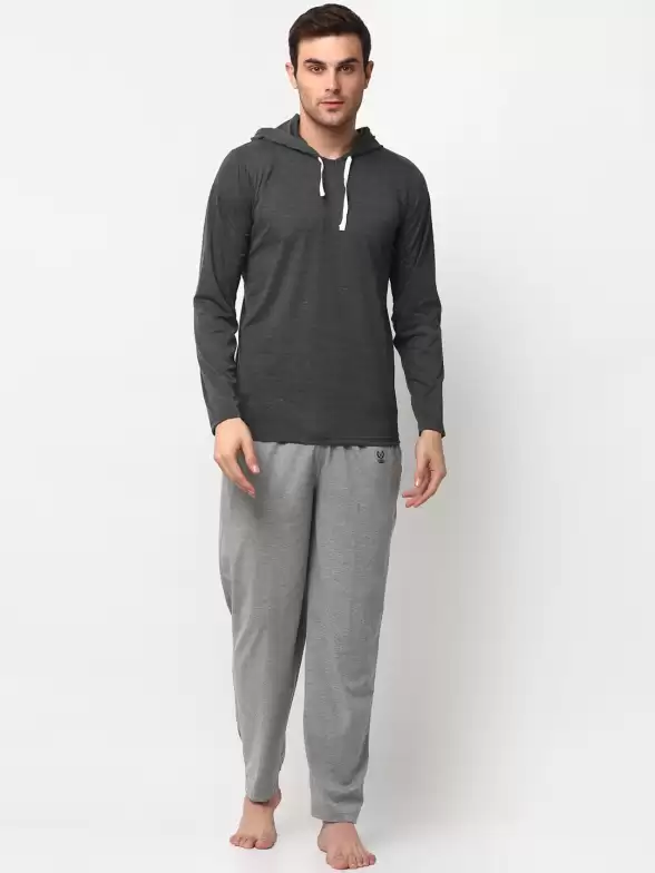 Men Solid Night suit - image 7