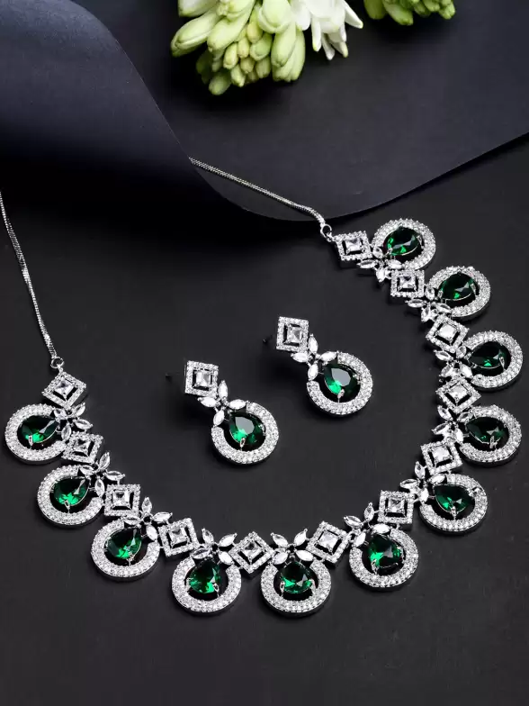 Women Studded Jewellery Set - image 7