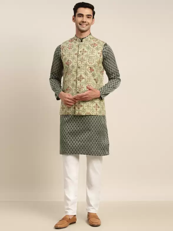 Men Kurta Set With Jacket - image 7
