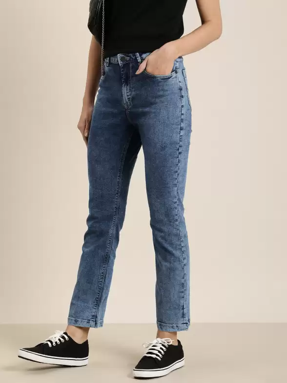Women Straight Fit Jeans - image 7