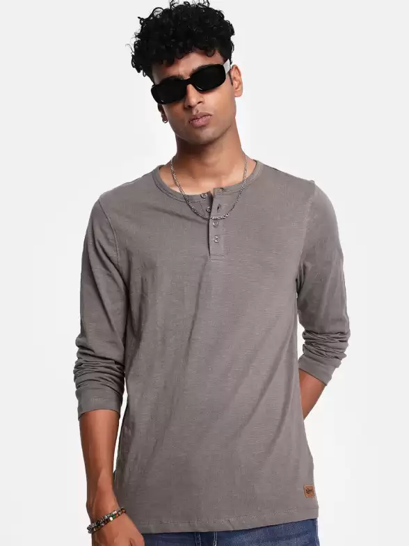 Pure Cotton Solid T-shirt - image 7
