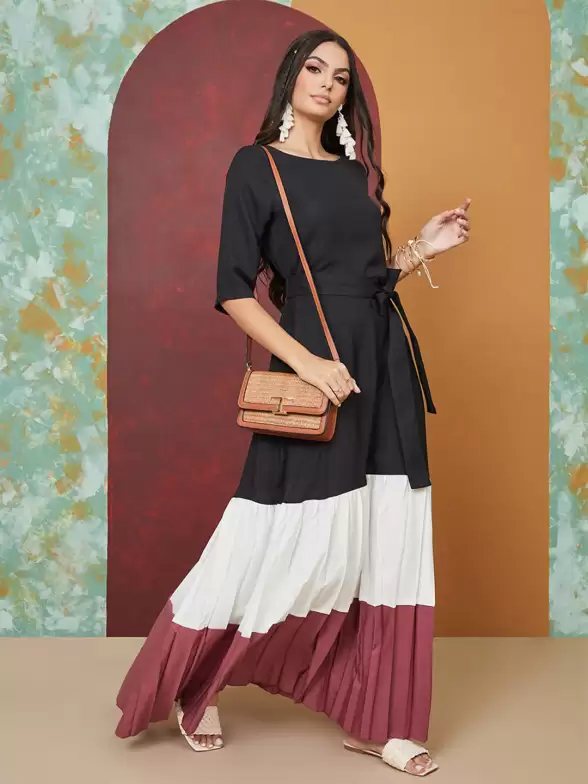 Colourblocked Maxi Dress - image 7