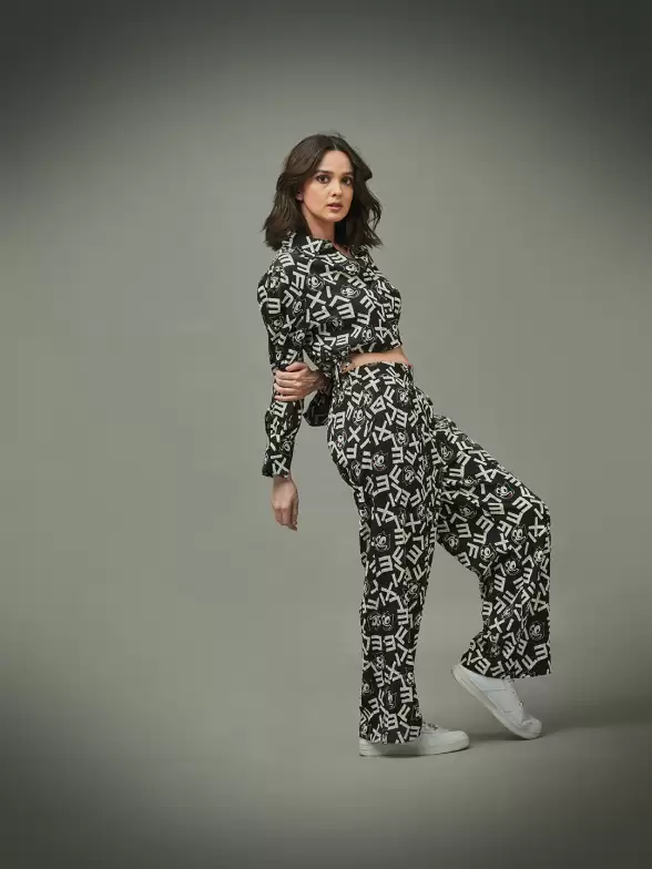 Women Loose Fit Trousers - image 7
