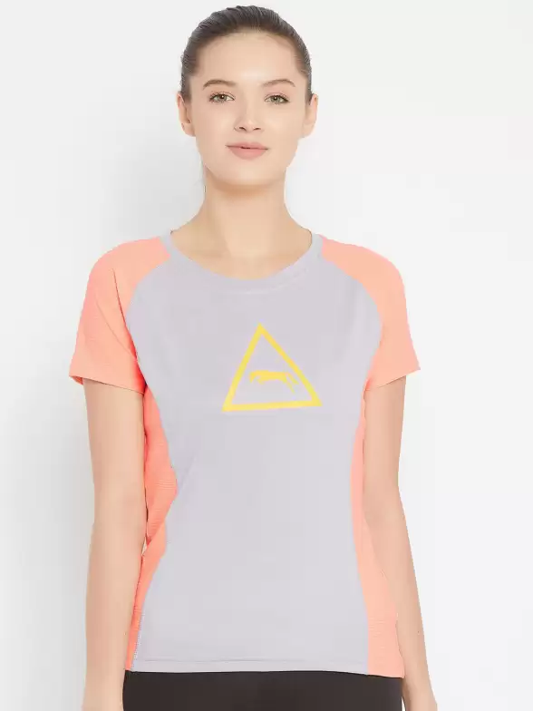 Raglan Sleeves T-shirt - image 7