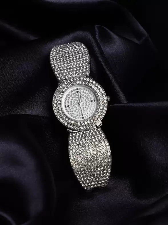 Women Analogue Watch - image 7