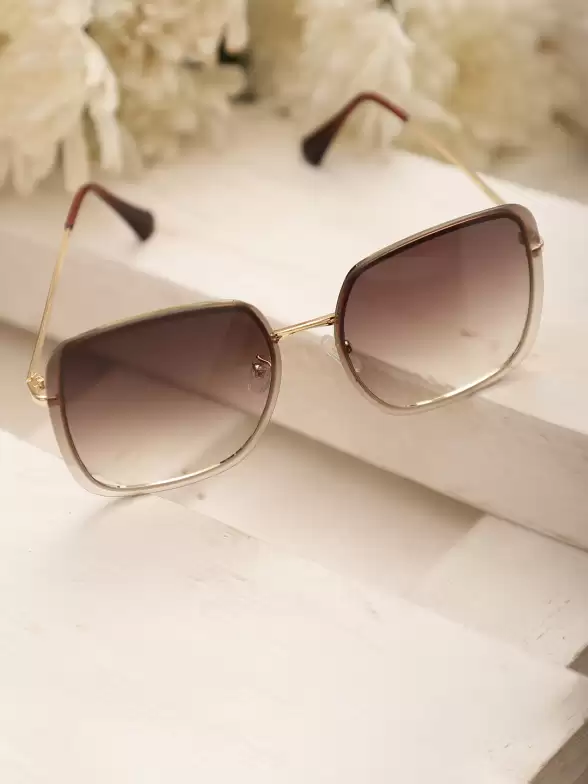 Women Square Sunglasses with UV Protected Lens - image 7