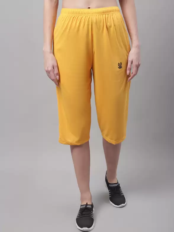 Women Solid Cotton Capris - image 7