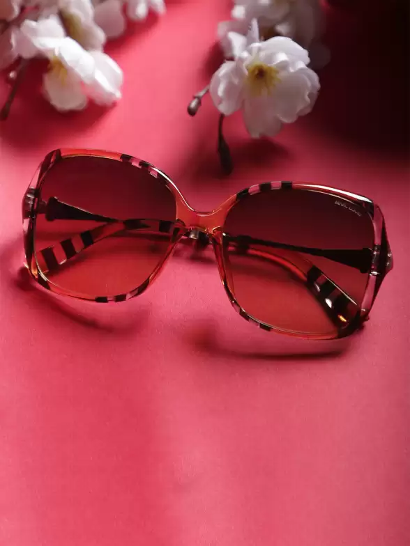 Women Square Sunglasses with UV Protected Lens - image 7