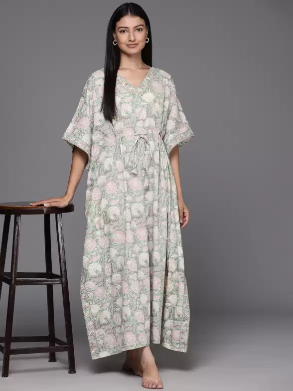 Printed Nightdress - image 7