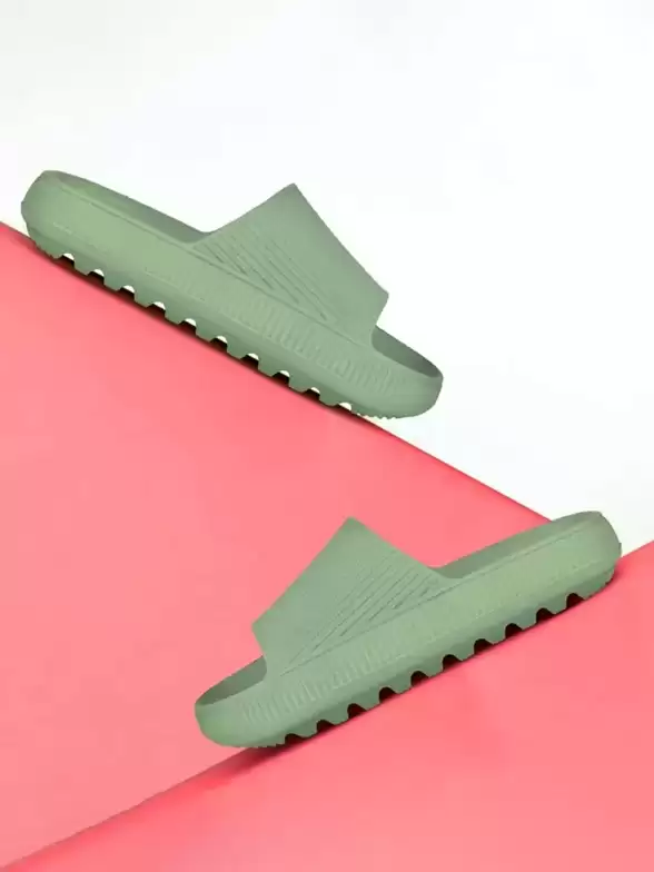 Women Lightweight Sliders - image 7