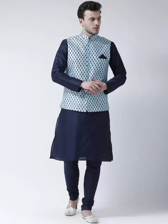 Men Solid Kurta Set - image 7