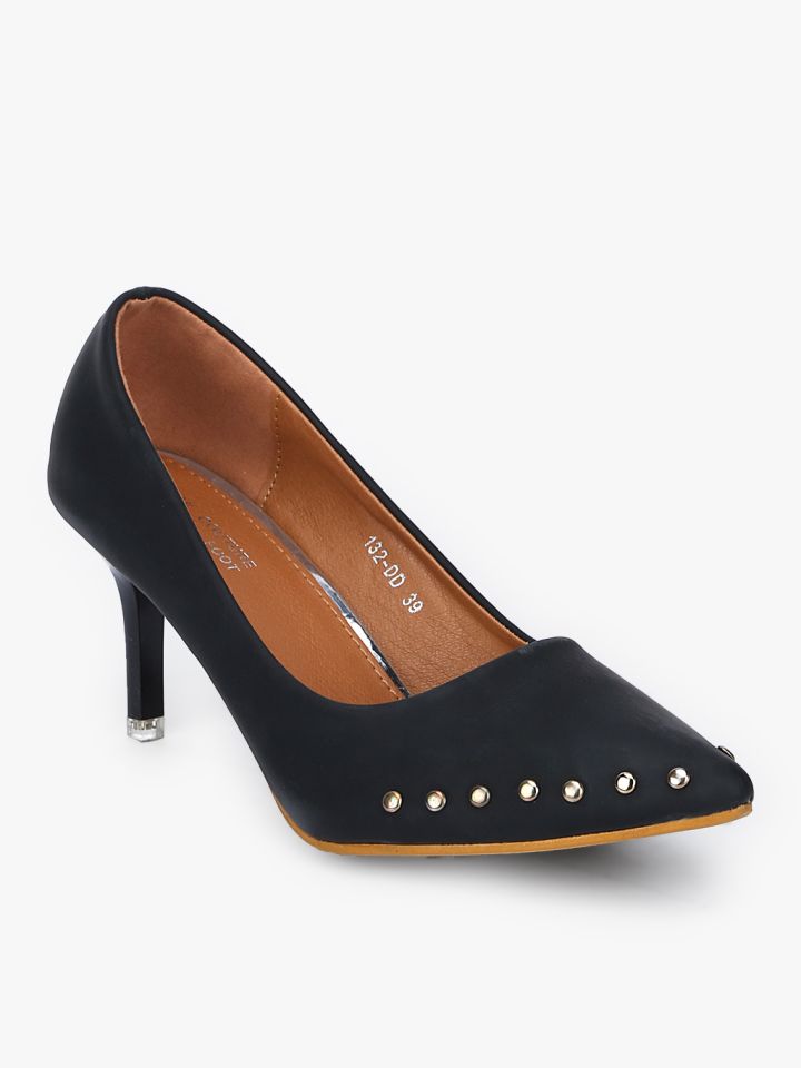 black studded shoes womens