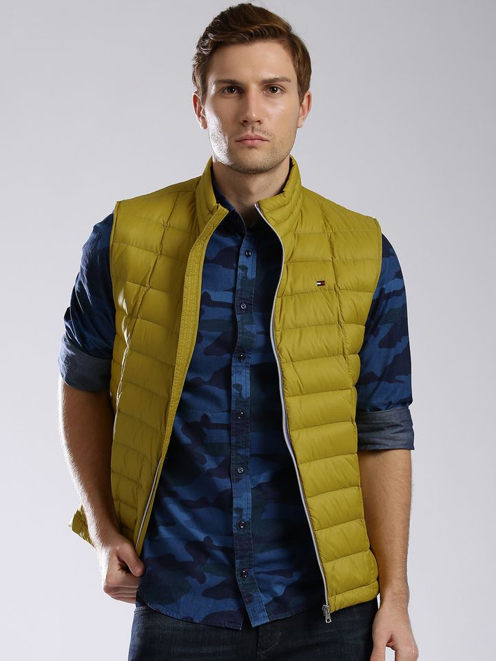 tommy hilfiger sleeveless jacket
