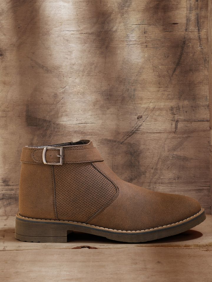 Roadster cheap boots myntra