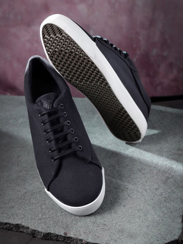 Buy The Roadster Lifestyle Co Men Navy Blue Water Repellent