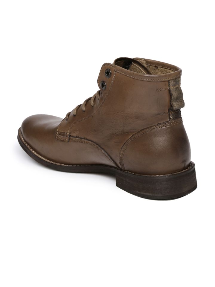 Buy Levi's Men Brown Leather Boots - Boots for Men 1043396 | Myntra