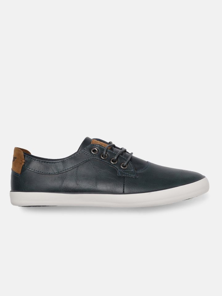 roadster navy blue sneakers