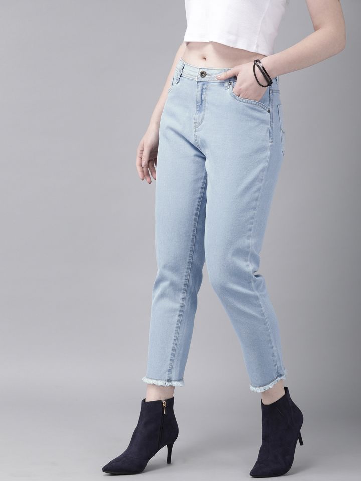 Boyfriend jeans myntra top