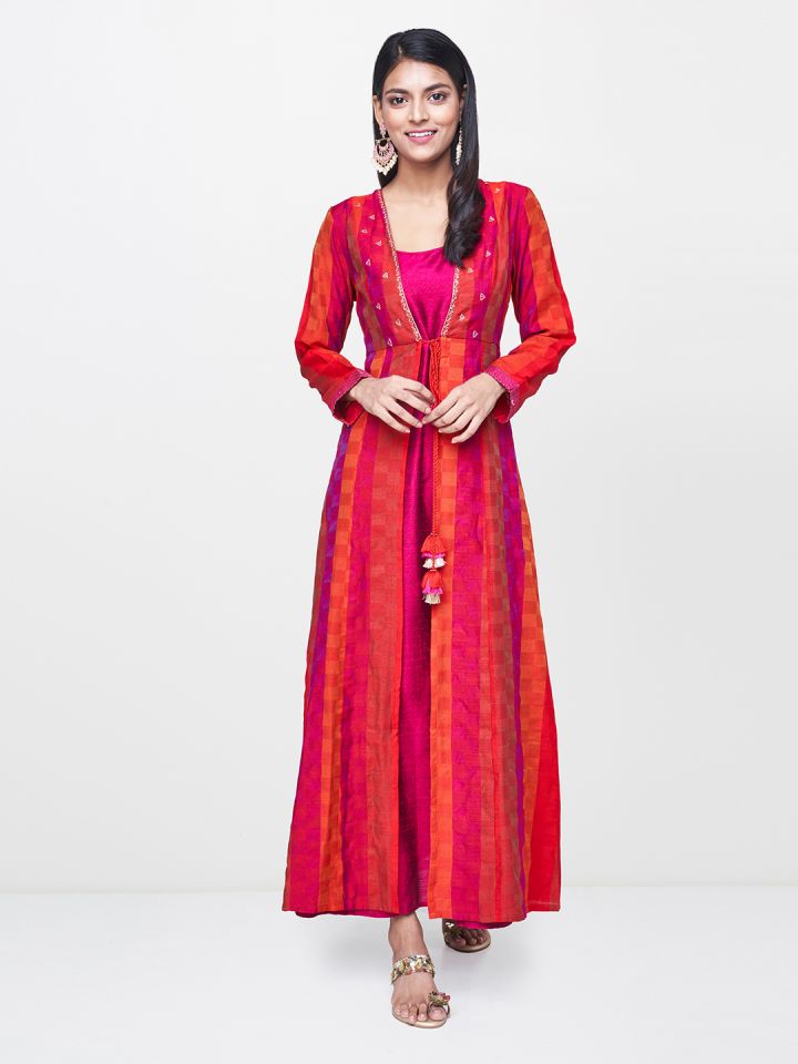 Global discount desi kurtas
