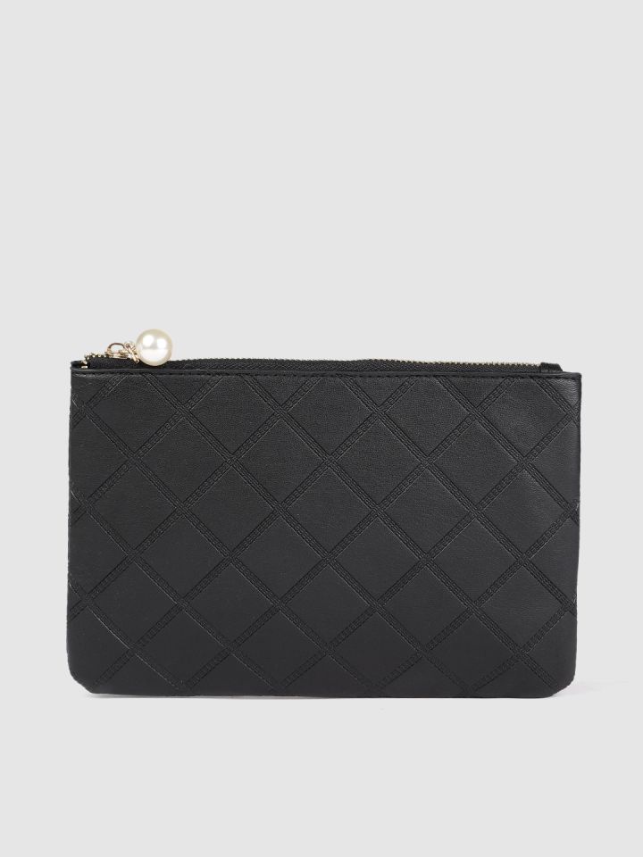 accessorize black clutch