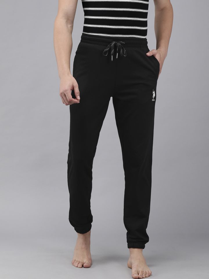 Knitted best sale black joggers