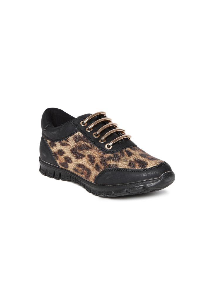 Carlton new arrivals london sneakers