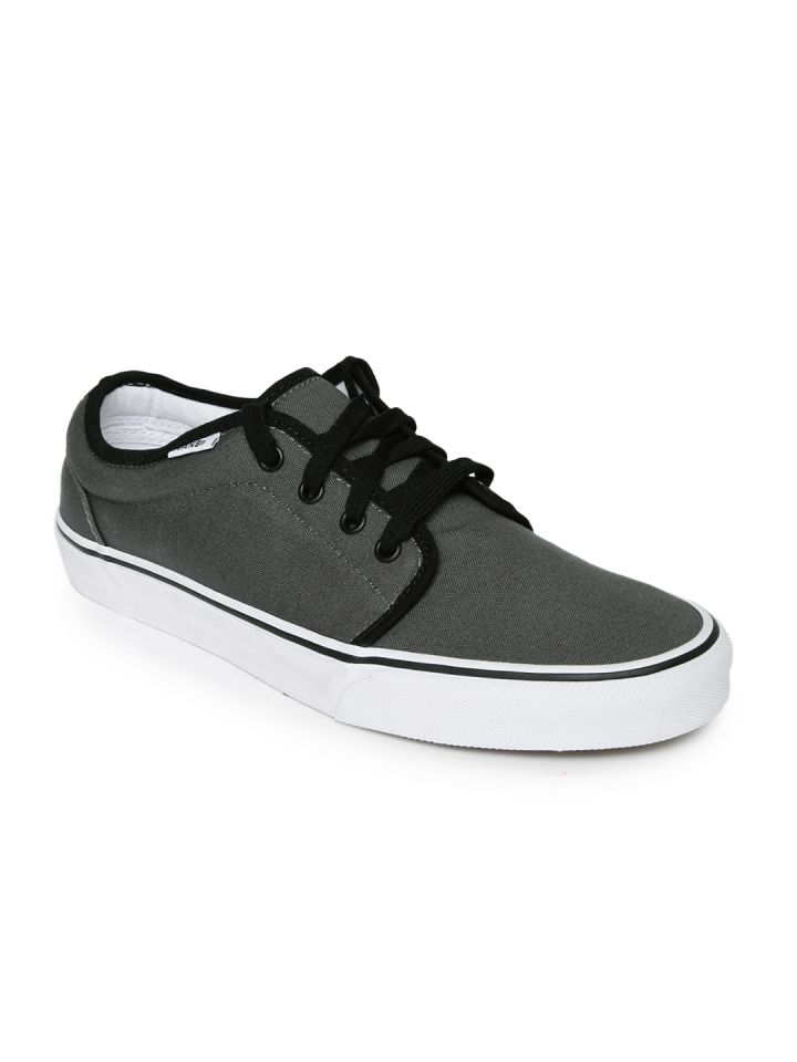 Black on sale vans vulcanized
