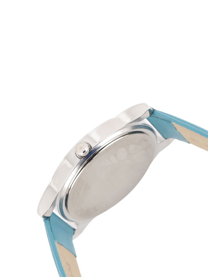 Buy Fastrack Women Silver Toned Textured Dial Watch 6046SL04