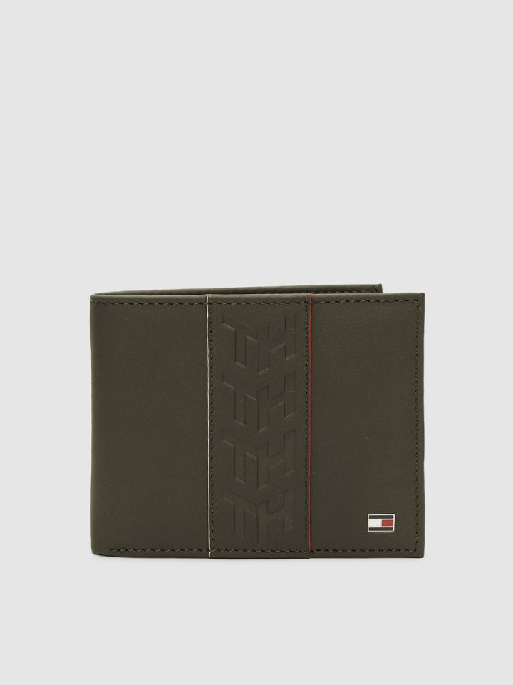 Tommy hilfiger hot sale wallets myntra