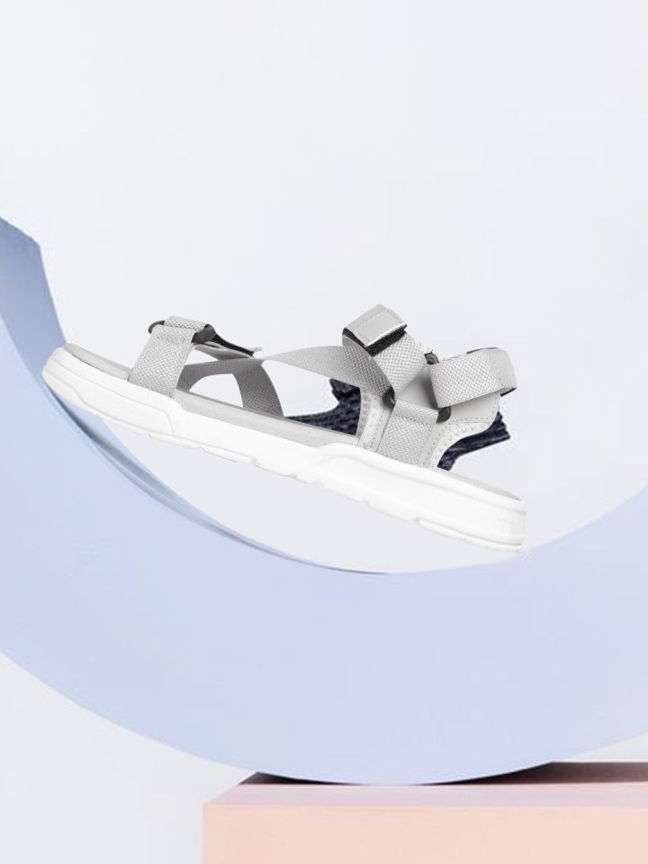 Hrx top sandals myntra