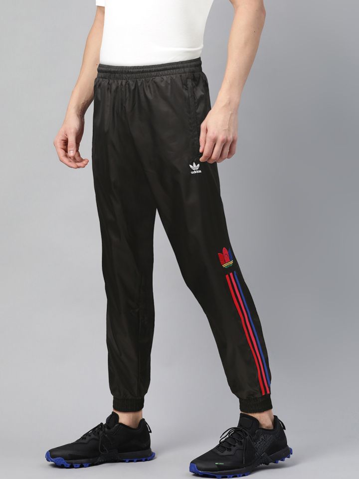 Adidas originals trefoil on sale stripe fleece track pants