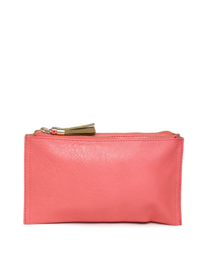 Baggit clutches store