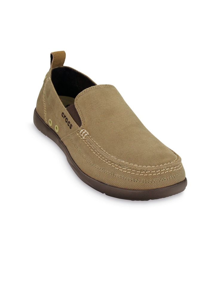 crocs men brown